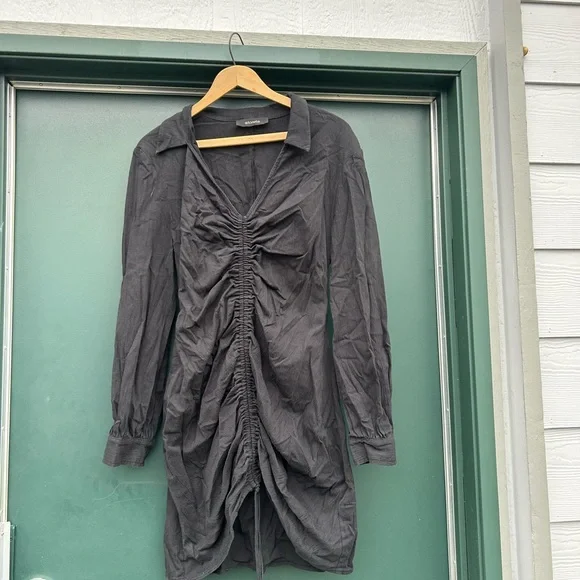 Storets Black Ruched Midi Dress - Picture 13 of 14